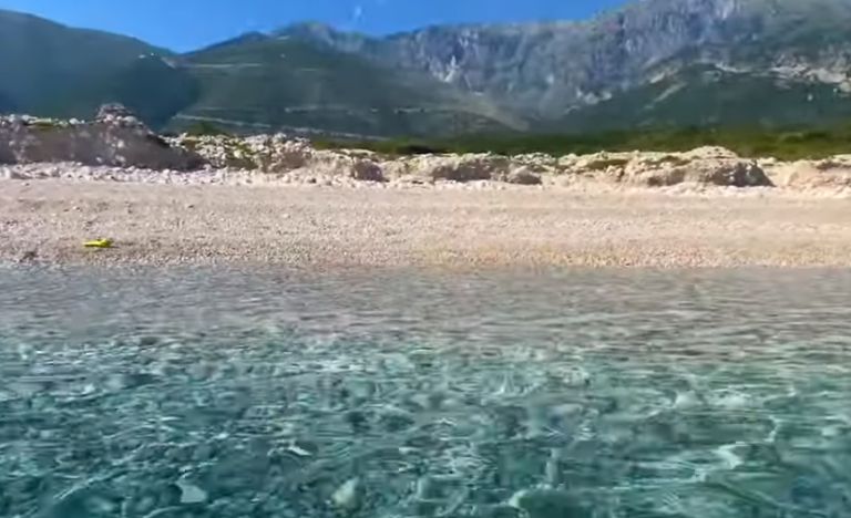 Spiaggia di Palase in Albania, paesaggi mozzafiato